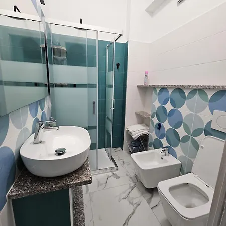 Keyrooms Guest house *