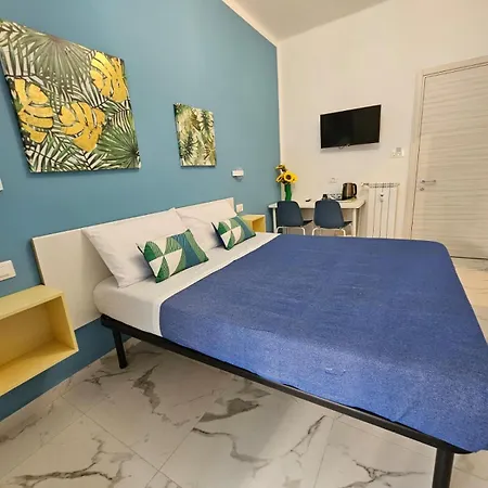 Keyrooms Konukevi La Spezia